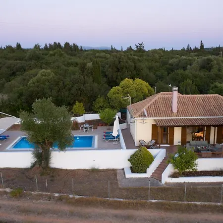 Spyros Villa *